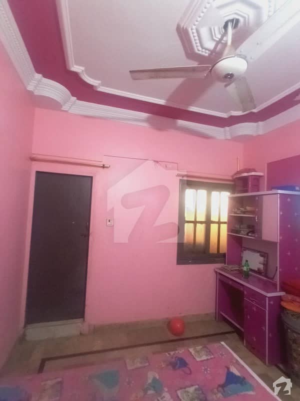 Flat For Sale 2 Bed D/D With Roof