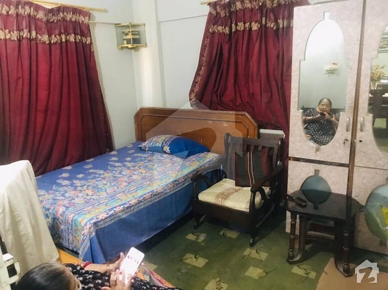 ابوالحسن اصفہا نی روڈ کراچی میں 3 کمروں کا 5 مرلہ فلیٹ 75 لاکھ میں برائے فروخت۔