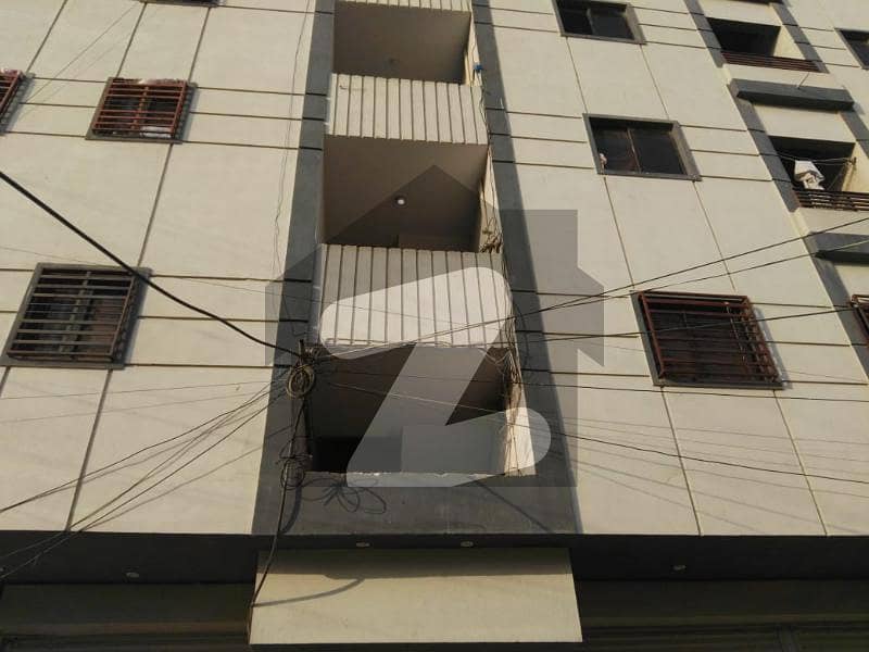 نارتھ کراچی - سیکٹر 5-B2 نارتھ کراچی کراچی میں 2 کمروں کا 3 مرلہ فلیٹ 35 لاکھ میں برائے فروخت۔