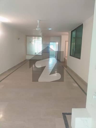 10 Marla Flat For Rent In Rehman Gardens Gated Society Near Dha Phase 1