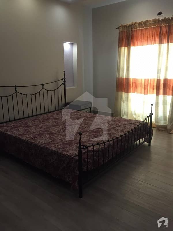 Furnished Room For Rent In Bahria Town For Girls