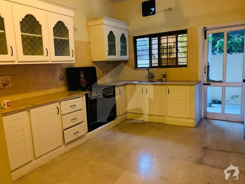 Full House For Rent In F8 Islamabad F8, Islamabad ID35104269