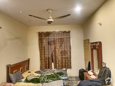 Unoccupied Upper Portion Of 1125 Square Feet Is Available For Rent In Al-Hafiz Town