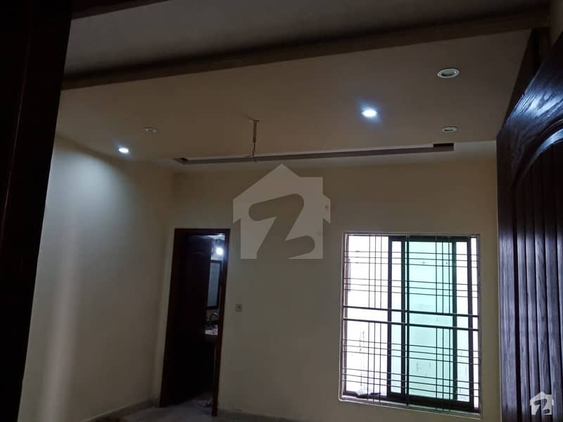جوڈیشل کالونی فیز 3 جوڈیشل کالونی لاہور میں 2 کمروں کا 10 مرلہ زیریں پورشن 55 ہزار میں کرایہ پر دستیاب ہے۔