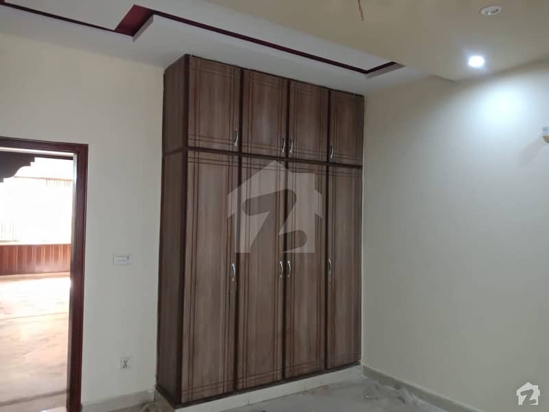 روز گارڈن بحریہ ٹاؤن لاہور میں 3 کمروں کا 5 مرلہ مکان 1.5 کروڑ میں برائے فروخت۔