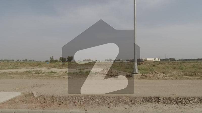 Near Golf Course 1 kanal Residential Plot for Sale in Dha Lahore