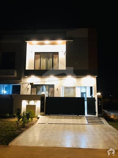 Property In Bankers Avenue Cooperative Housing Society Lahore Is Available Under Rs 15,000,000