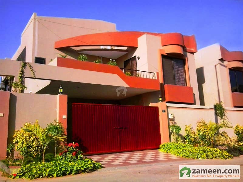 New 350 Sq Yd House With 5 Bed D/D In Karachi For Rent