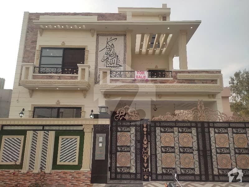 سینٹرل پارک ۔ بلاک اے سینٹرل پارک ہاؤسنگ سکیم لاہور میں 6 کمروں کا 10 مرلہ مکان 2.7 کروڑ میں برائے فروخت۔