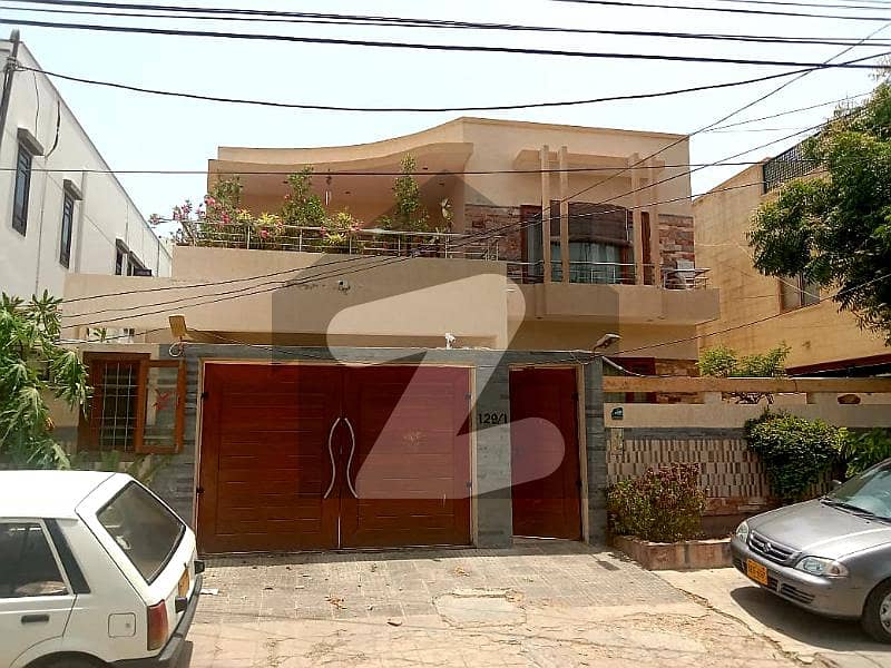 12 St Slightly Used Excellent House For Sale Dha Phase 6