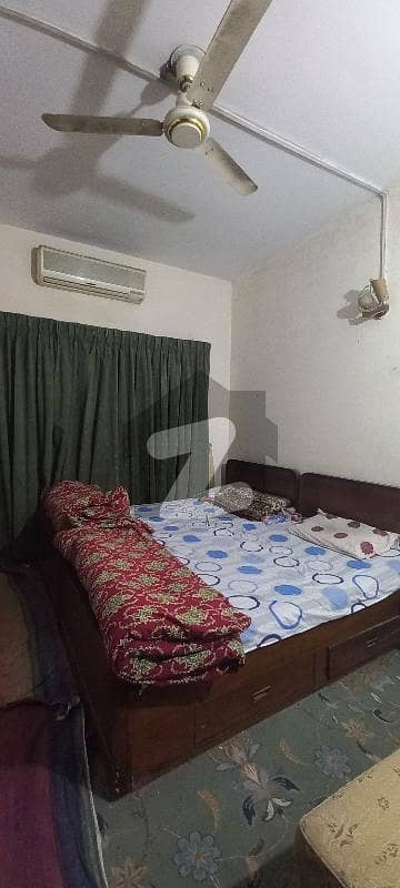 1 Bad Terrace Furnished Portion For Rent In Jail Rod