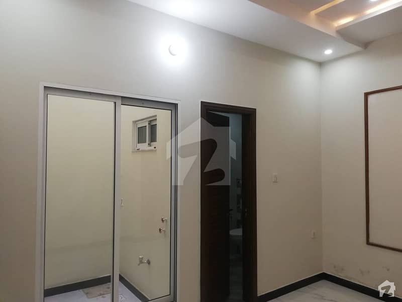 2.5 Marla House In Eden Executive Of Faisalabad Is Available For Rent