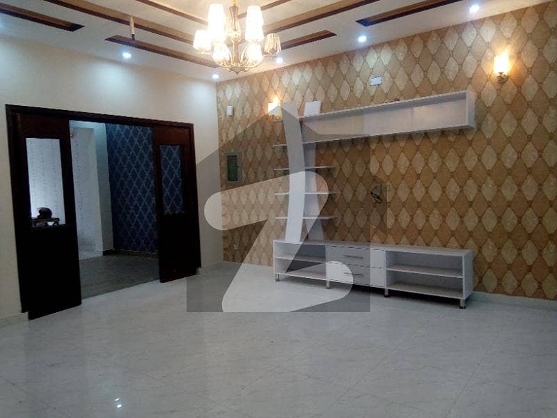 10 Marla House For Sale in Nasheman e iqbal phase 2