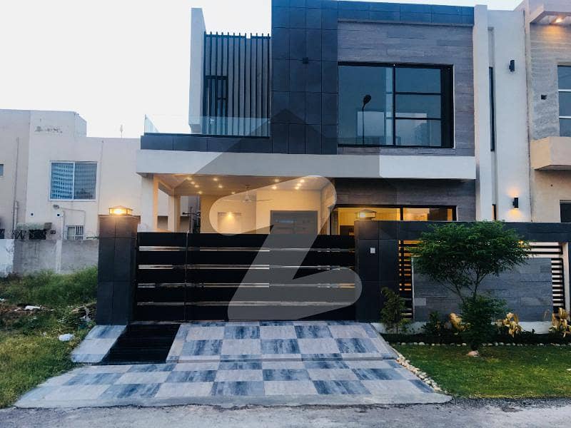5 Marla Designer House For Sale In Dha 9 Town Near By Park