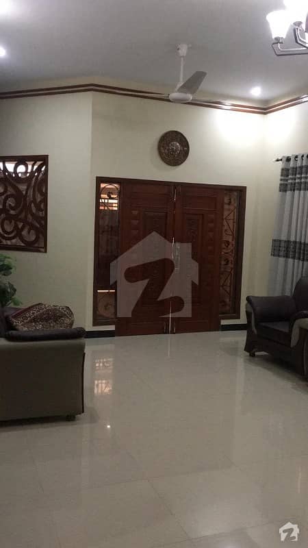 کیپٹل کوآپریٹو ہاؤسنگ سوسائٹی سکیم 33 - سیکٹر 35-اے سکیم 33 کراچی میں 6 کمروں کا 10 مرلہ مکان 4.25 کروڑ میں برائے فروخت۔