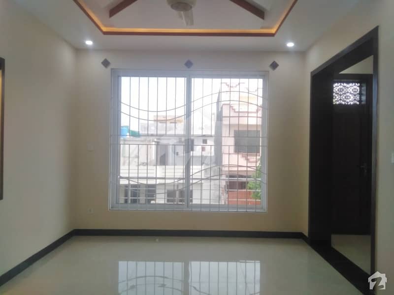 7 Marla Farm House Situated In G-11 For Rent