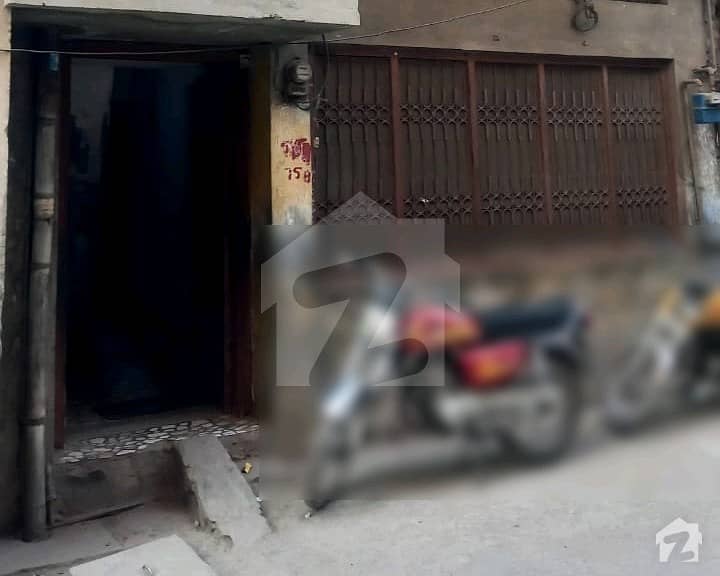 بلال گنج لاہور میں 2 کمروں کا 3 مرلہ مکان 70 لاکھ میں برائے فروخت۔