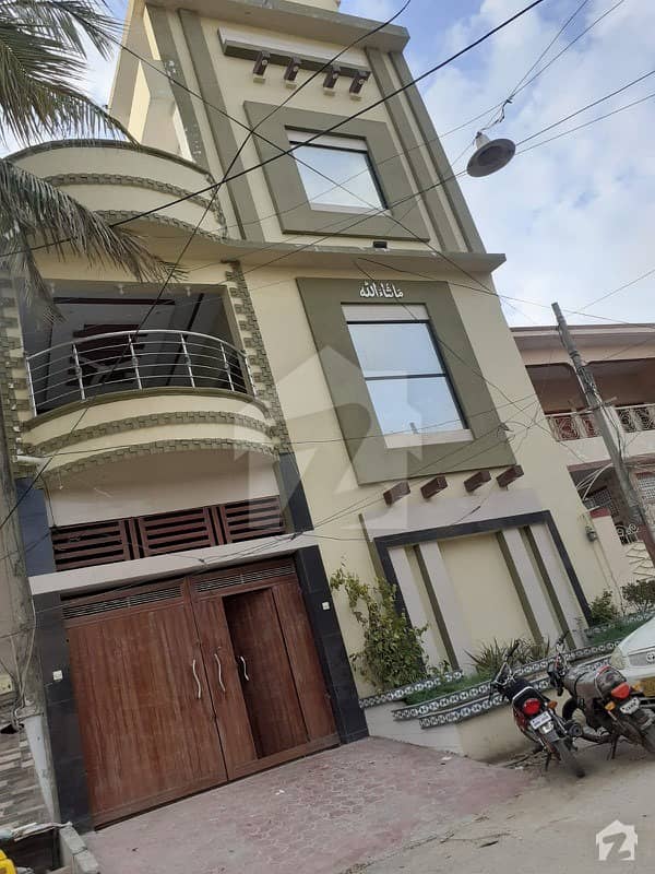 نارتھ ناظم آباد ۔ بلاک کیو نارتھ ناظم آباد کراچی میں 6 کمروں کا 8 مرلہ مکان 1.2 لاکھ میں کرایہ پر دستیاب ہے۔