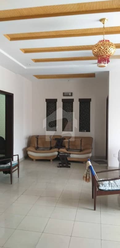 A Well Designed  House Is Up For Sale In An Ideal Location In Quaid-E-Azam Town
