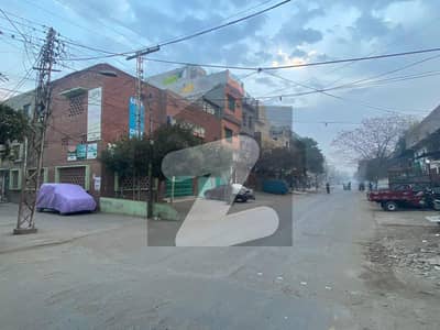 8 Marla Commercial Building For Sale In Saddar Cantt Lahore