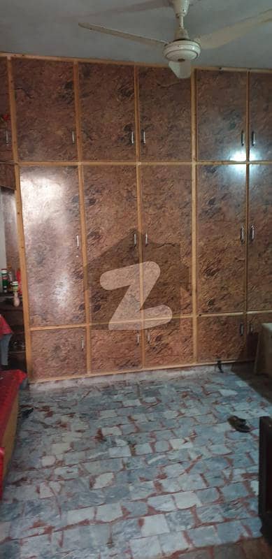 لطیف آباد پشاور میں 3 کمروں کا 5 مرلہ مکان 75 لاکھ میں برائے فروخت۔