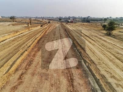 5 marla plot for sale in silver city near Islamabad International Airport