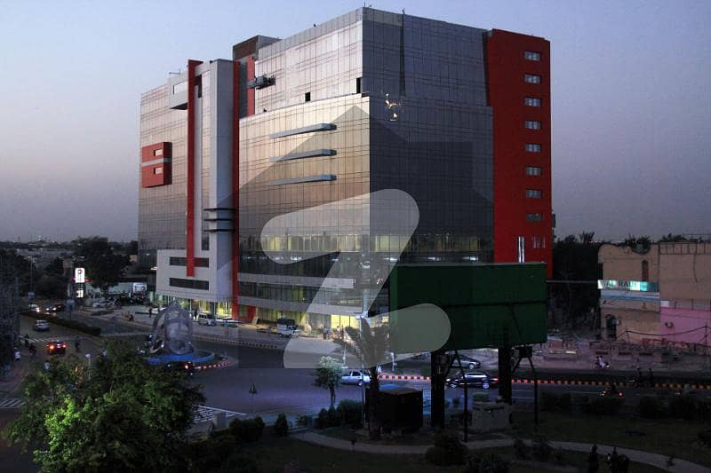 ہلے ٹاور ڈی ایچ اے فیز 2 - بلاک آر فیز 2 ڈیفنس (ڈی ایچ اے) لاہور میں 4 کمروں کا 14 مرلہ دفتر 5.75 کروڑ میں برائے فروخت۔
