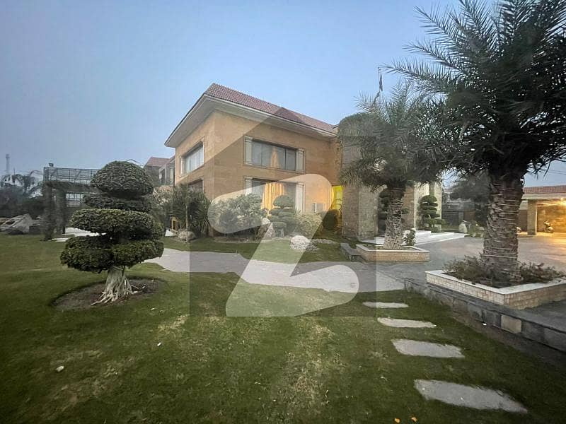 8 Kanal Bungalow Hot Location For Sale In Paragon City Lahore