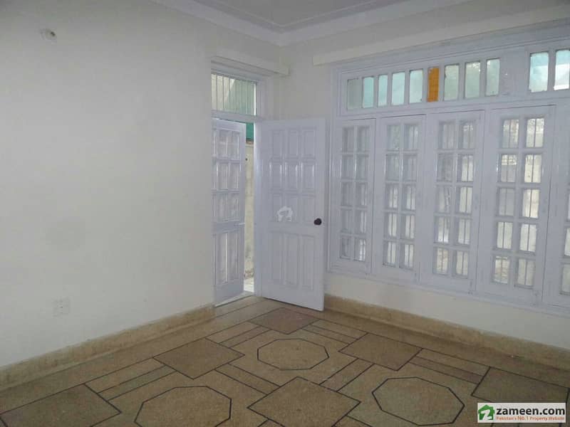 Double Story Beautiful Bungalow Available For Rent At Faisal Colony, Okara