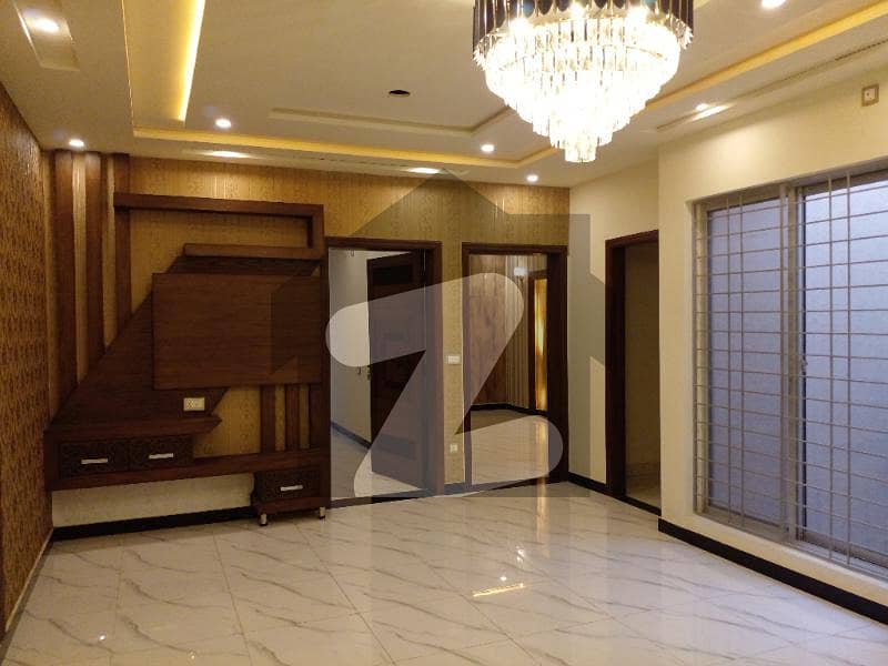 Ready To Sale A House 9 Marla In Johar Town Lahore