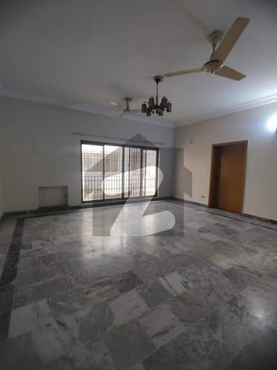 1 Kanal Upper Portion For Rent In Dha Phase 4 Near Market