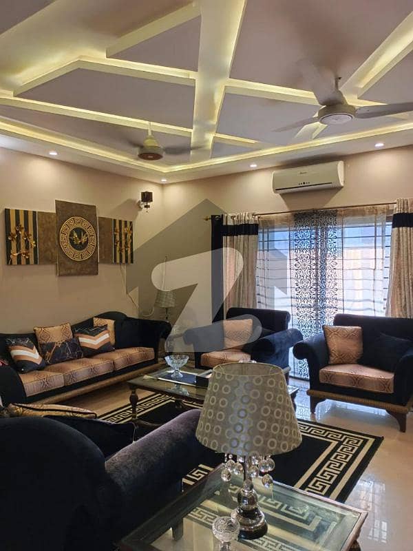 Paragon City 1 Kanal Beautiful Owner Built House Available For Sale