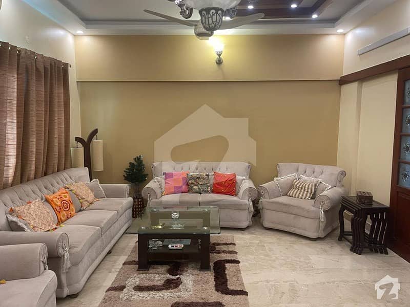 Ittehad Commercail Full Floor Apartment 1st Floor