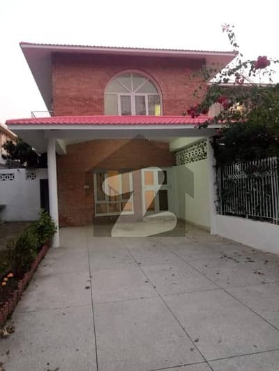 Fully Furnished 2 Bedrooms Portion In F-6 For Rent