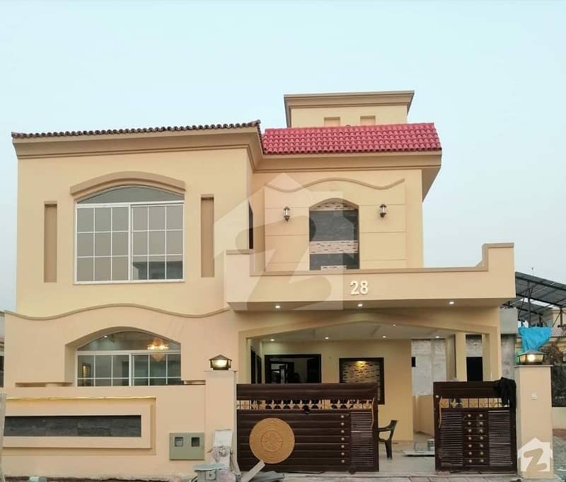 Ideal Location 10 Marla 5bedrooms Brand New House For Sale In Bahria Enclave Islamabad Sector C 1
