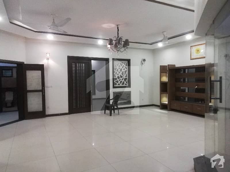 1 Kanal Double Storey Facing Park Corner Used Double Unit Available For Sale In Revenue Society Joher Town Phase 1 Lahore  By Fast Property Services Real Pics