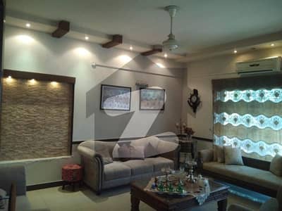 Old House 10 Marla Bungalow For Sale In Dha Phase 6