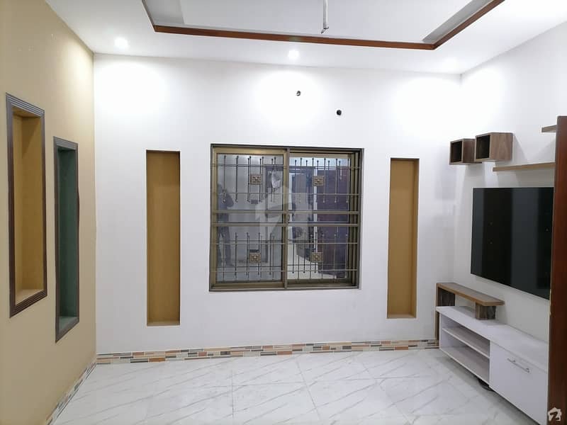 الاحمد گارڈن ہاوسنگ سکیم جی ٹی روڈ لاہور میں 3 کمروں کا 4 مرلہ مکان 85 لاکھ میں برائے فروخت۔