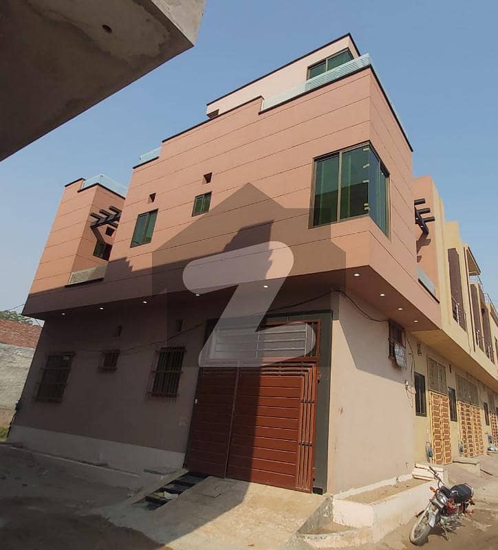 سلامت پورہ لاہور میں 3 کمروں کا 3 مرلہ مکان 75 لاکھ میں برائے فروخت۔