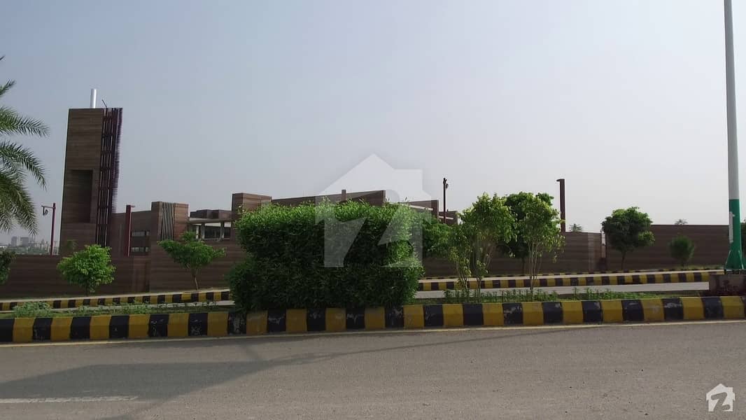Commercial Plot Located In Gulberg Greens For Sale