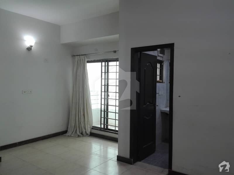 ماڈل ٹاؤن ۔ بلاک اے ماڈل ٹاؤن لاہور میں 5 کمروں کا 1 کنال مکان 9.5 کروڑ میں برائے فروخت۔