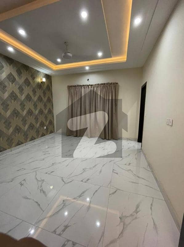 10 Marla Upper Portion For Rent In Sector M-2A Lake City Lahore