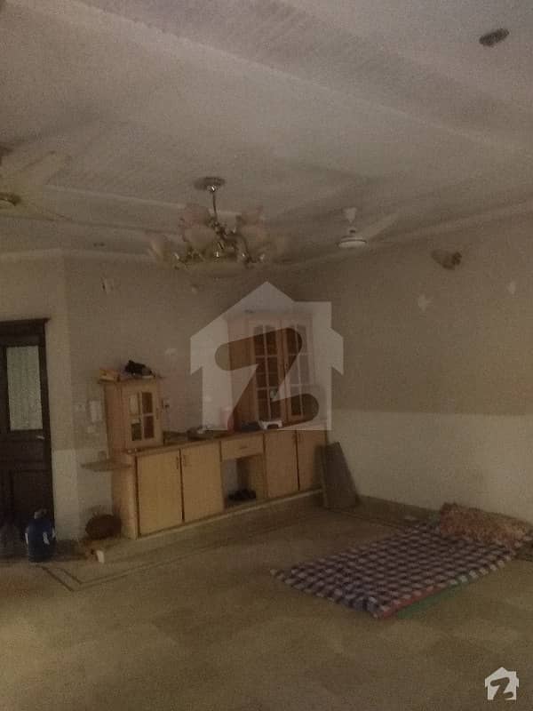 10 Marla 2 Beds Upper Portion For Rent In Gulraiz Housing