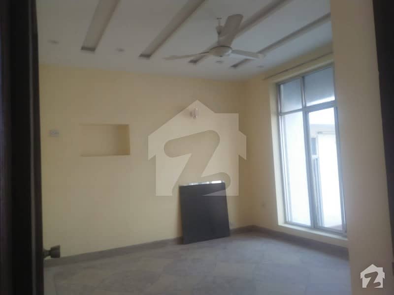 14 Marla Upper Portion For Rent In Lower Mall