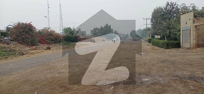 7 Marla Commercial Shops For Sale In Chowk Bahadarpur