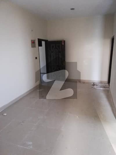 Upper Portion Sized 810 Square Feet In Bufferzone - Sector 15-A/5