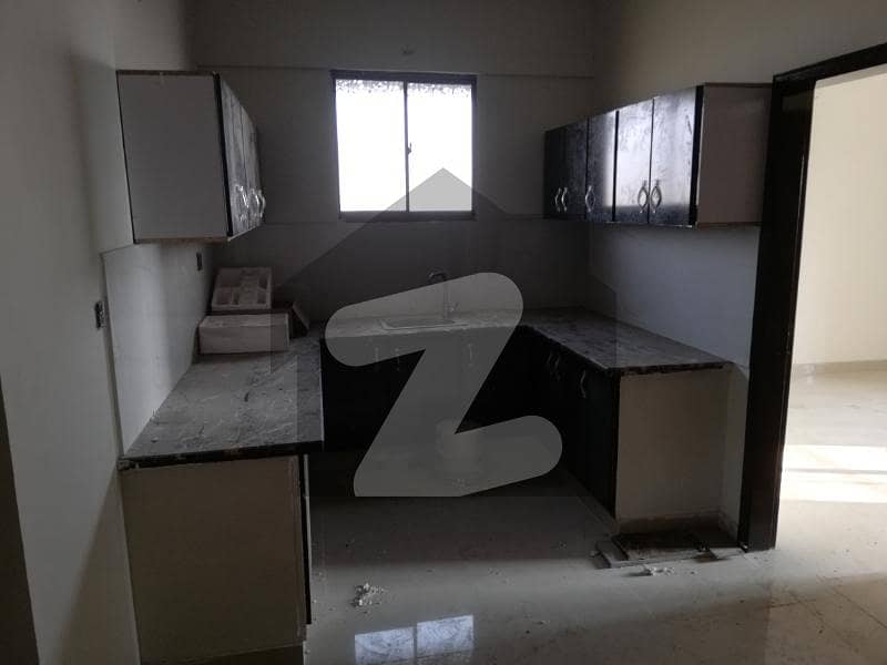 Upper Portion Sized 810 Square Feet In Bufferzone - Sector 15-A 5