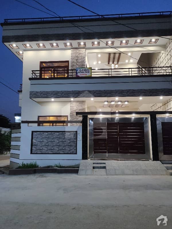 گلشنِ معمار - سیکٹر ایکس گلشنِ معمار گداپ ٹاؤن کراچی میں 6 کمروں کا 9 مرلہ مکان 3.15 کروڑ میں برائے فروخت۔