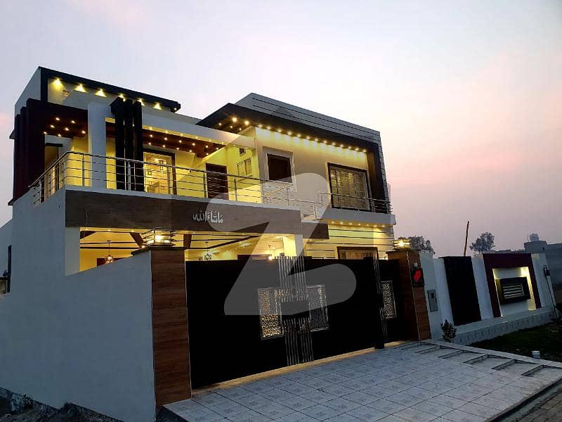 1 Kanal Luxury House On Prime Location Shaheen Block