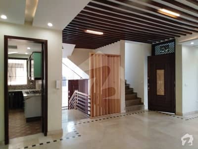 Model Town F Block 1 Kanal Upper Portion With Separate Gate 2 Bed Tv Launch Kitchen Marble Flooring